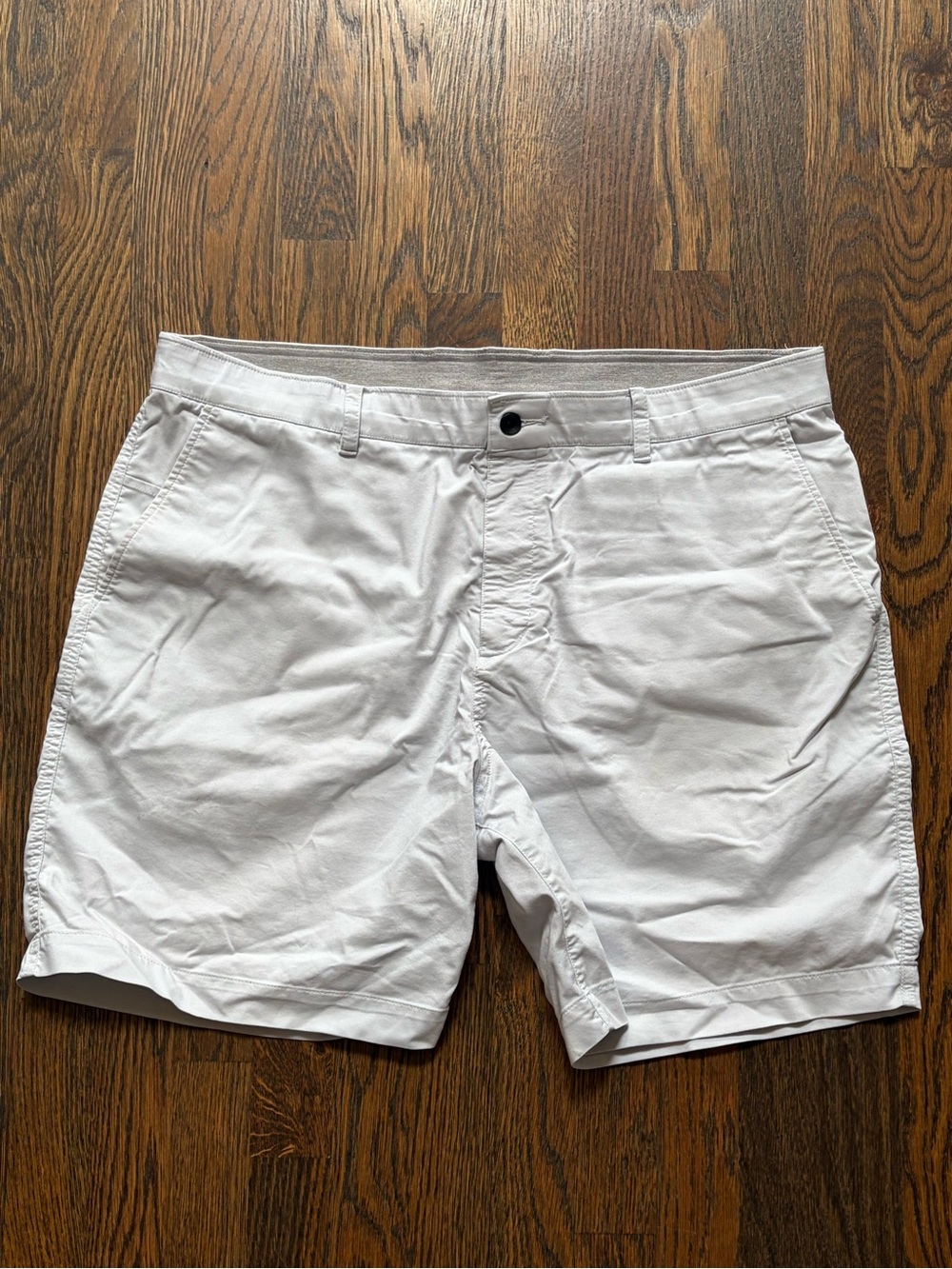 Men’s Nike DriFit Khaki Shorts